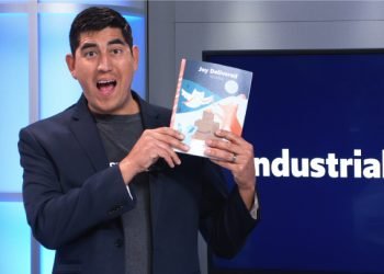 What Manufacturers Can Learn From Amazon’s Transactional Ease Playbook This Holiday Season